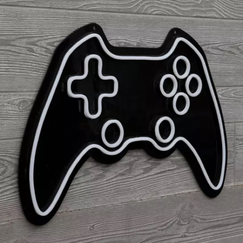 Gaming Controller LED Neon Sign - Picture 4 of 5